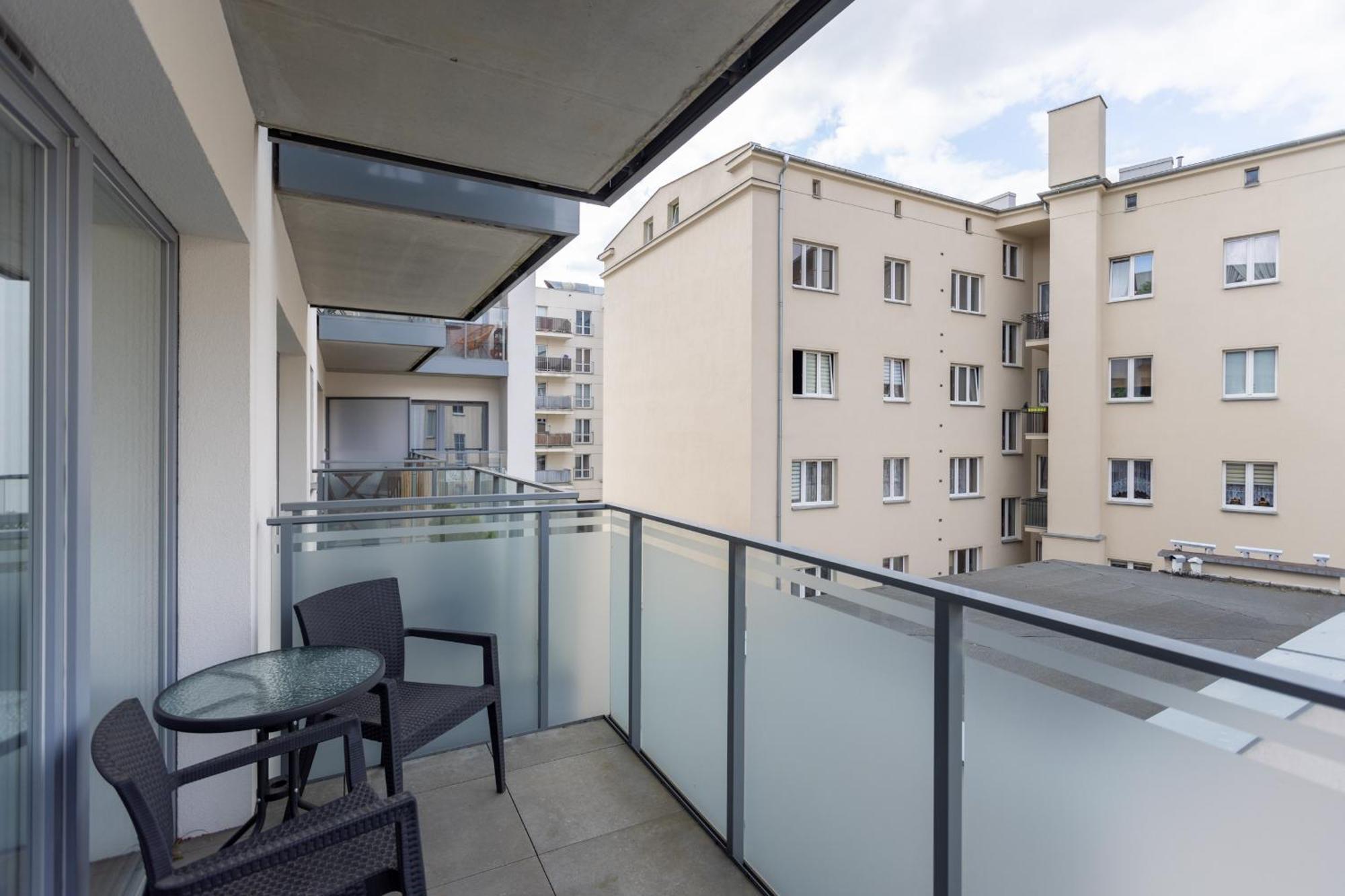 Nowoczesne I Eleganckie Apartamenty Very Berry W Poznaniu By Noclegi Renters Екстериор снимка